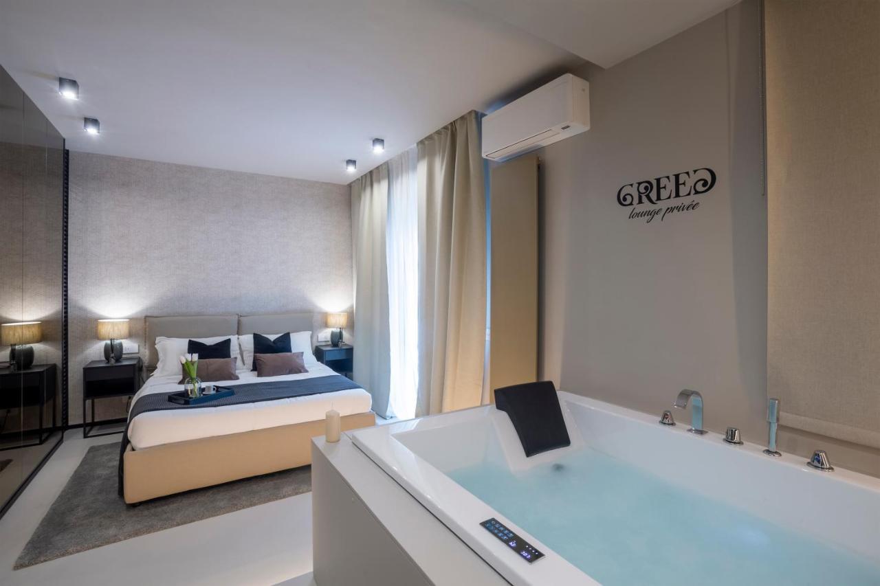 Ostia Holiday Greed Lounge Privee Zewnętrze zdjęcie